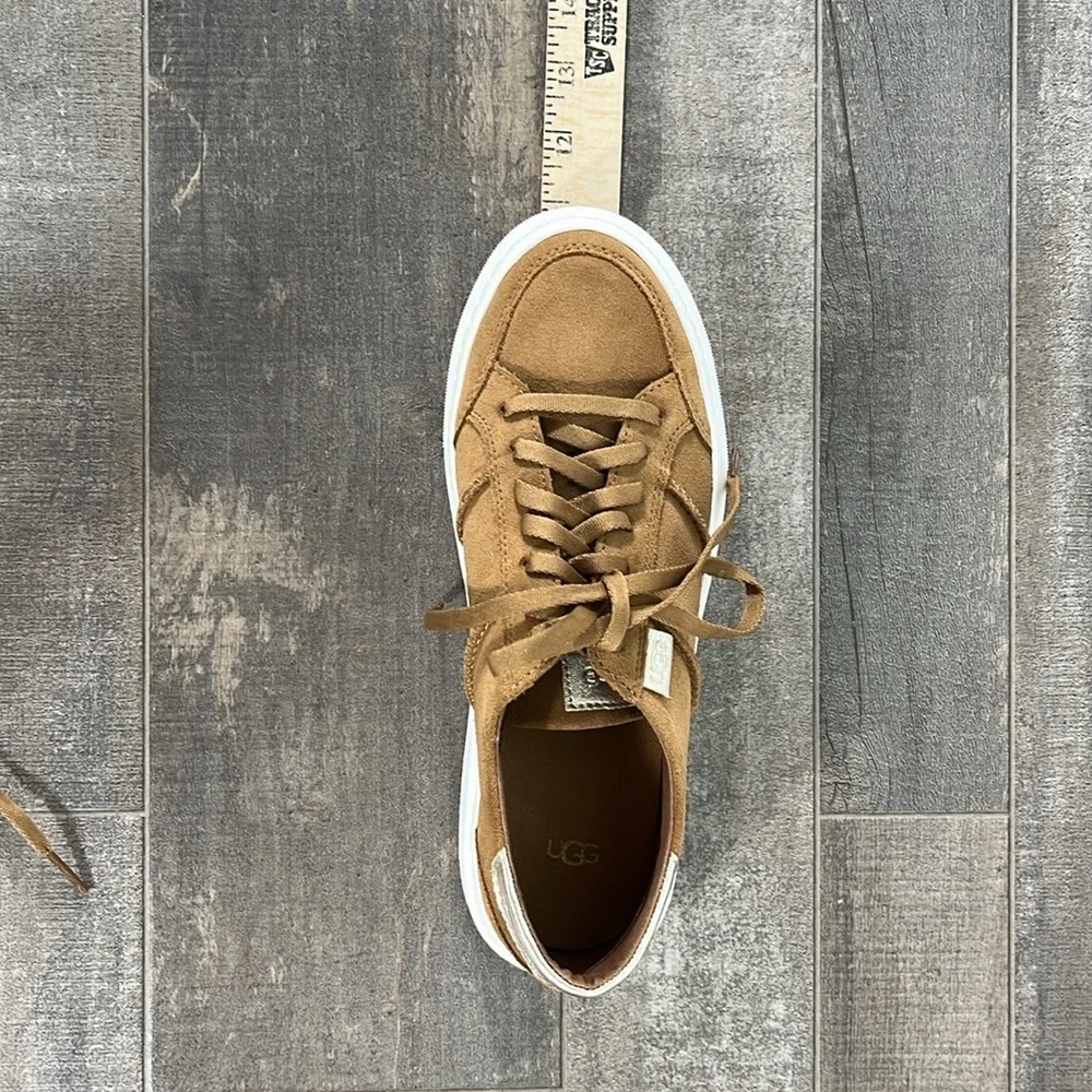 NEW UGG Alameda Lace Up Sneaker in Chestnut/Gold - Picture 9 of 9